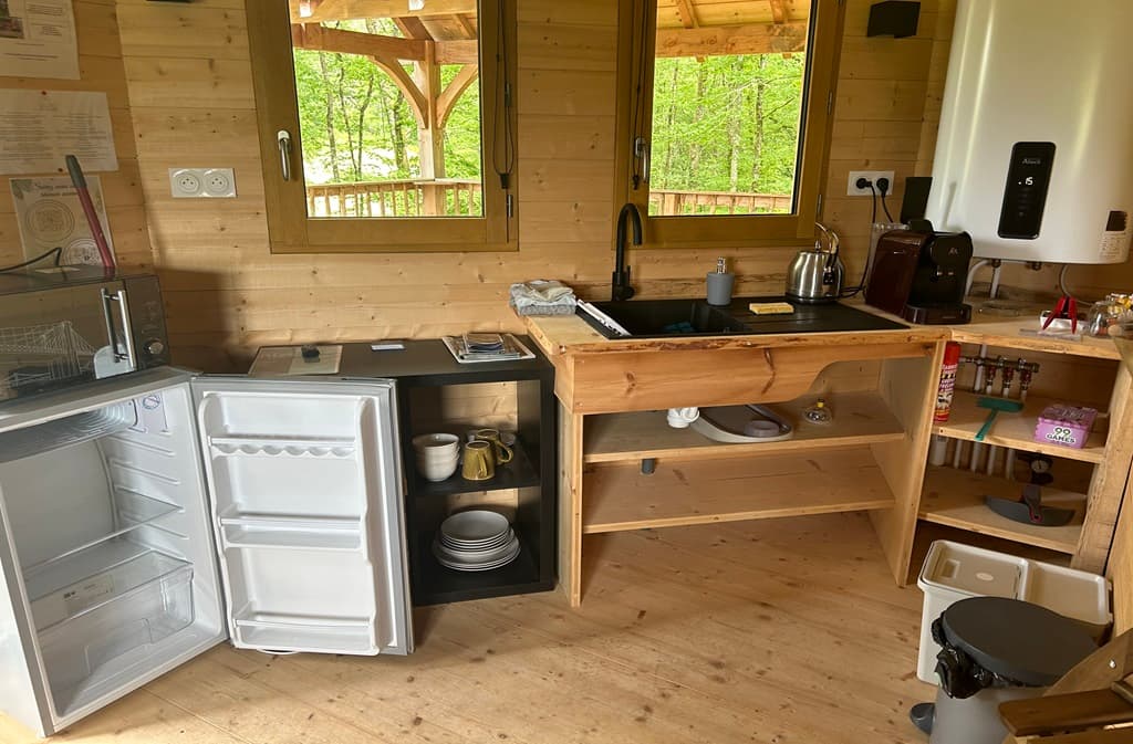 loges du temps cabane perchee