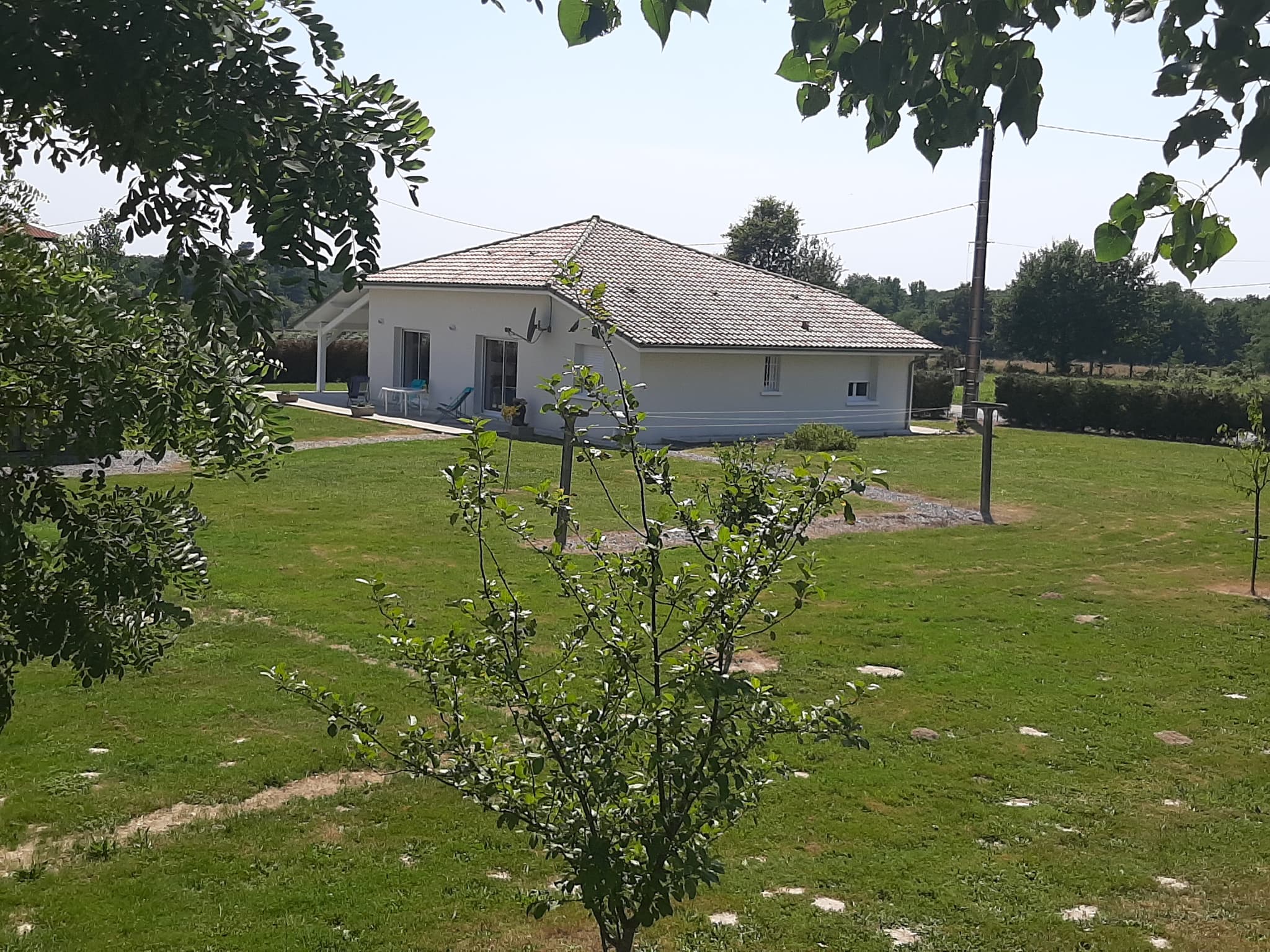 Jardin du gite la Téoulère à Haut Mauco Gites de France Landes