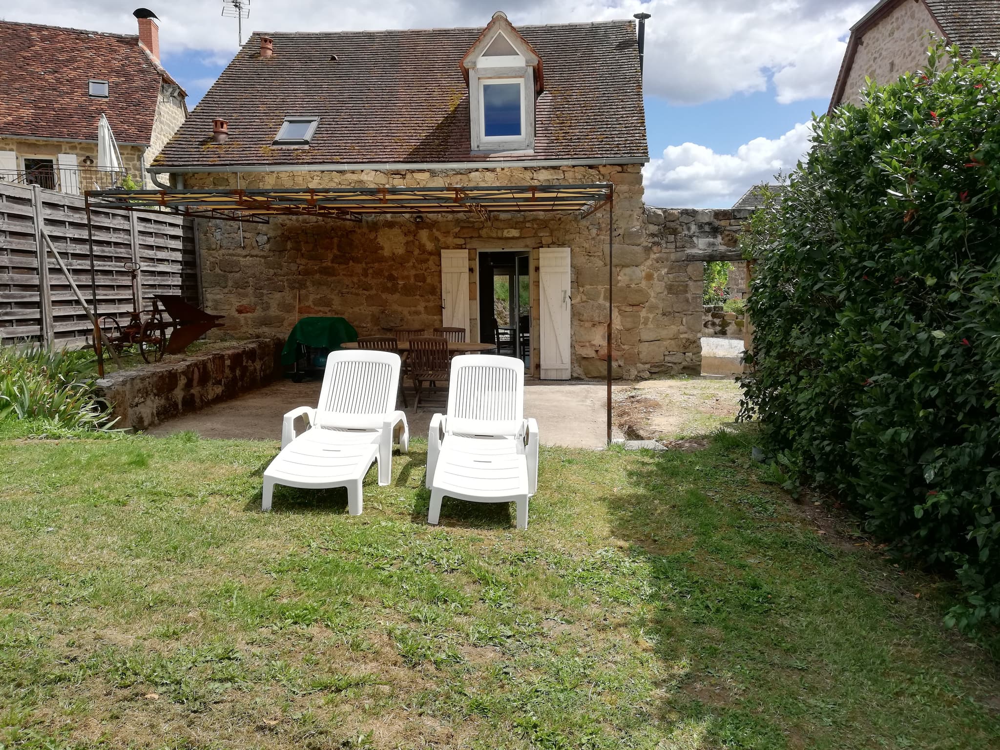 Vue gîte côté terrasse_1