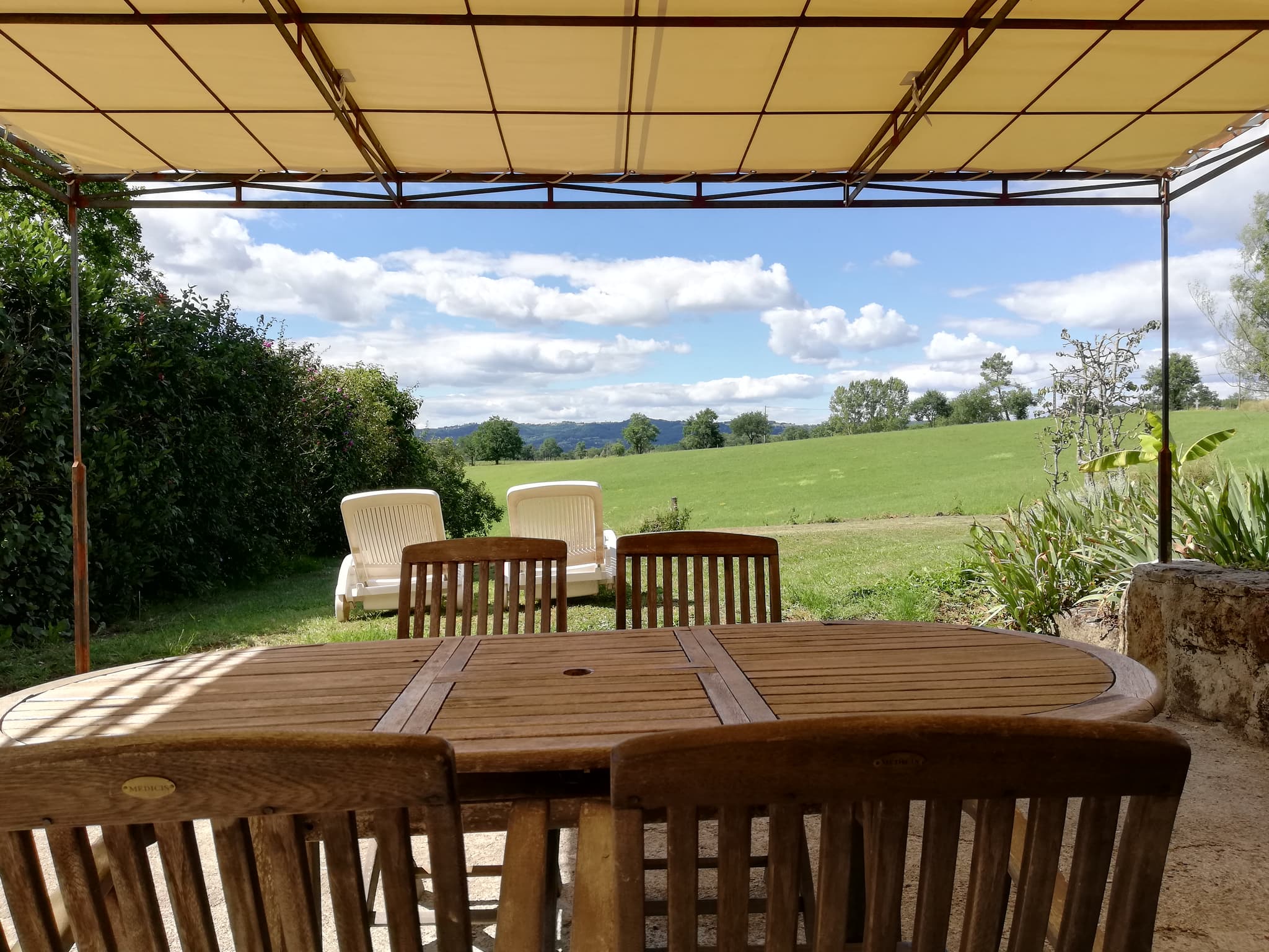 Vue depuis la terrasse_2