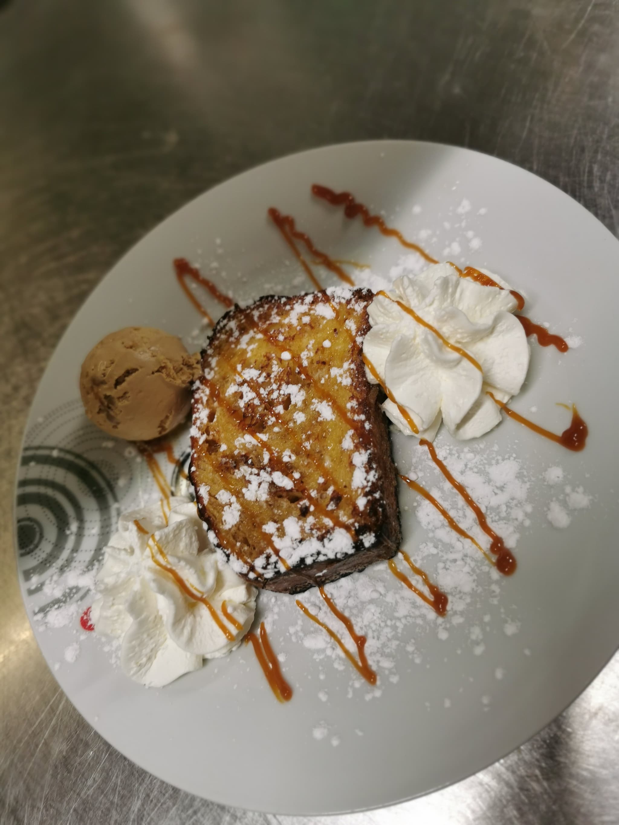 brioche perdu, chantilly maison et sa boule de glace_10
