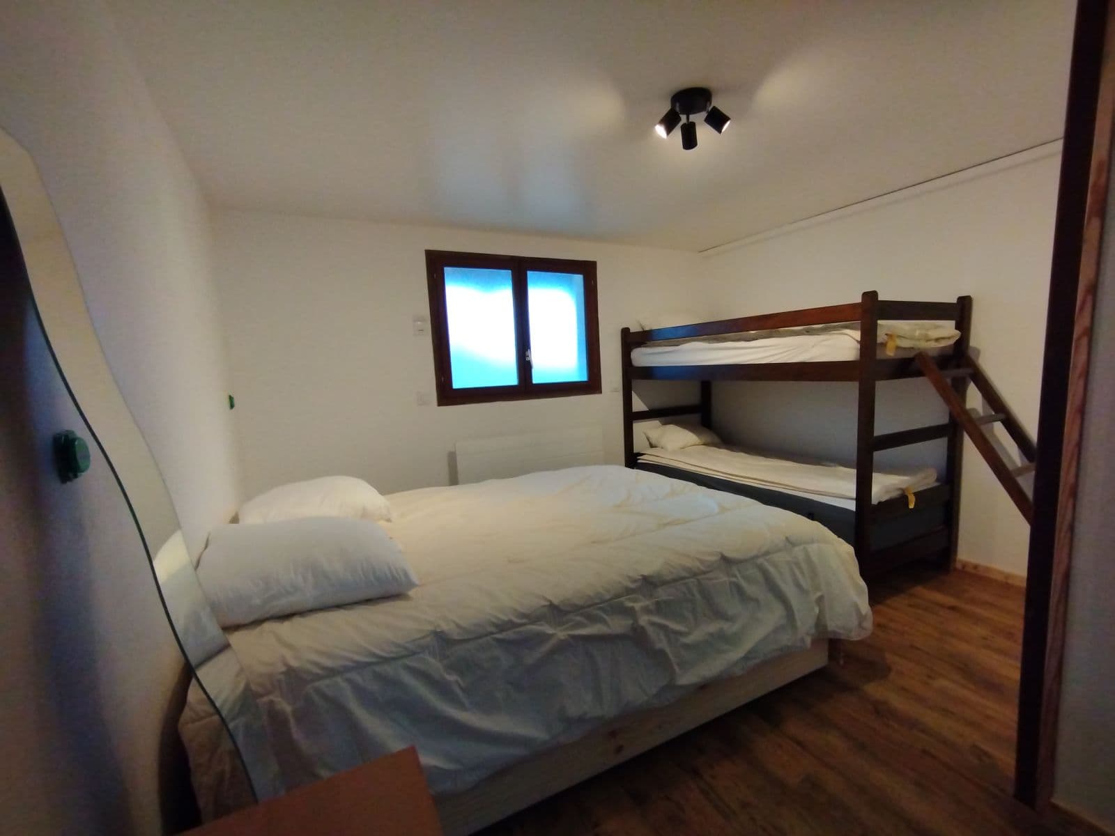 Chambre 4 couchages RDC