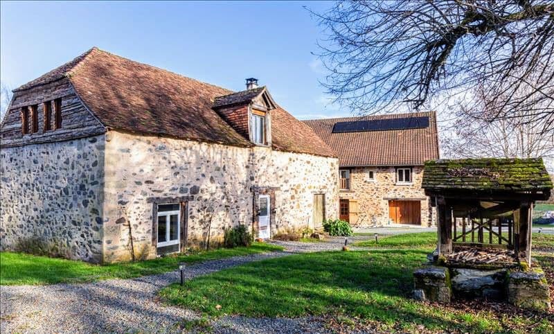 LA GRANGE Extérieur