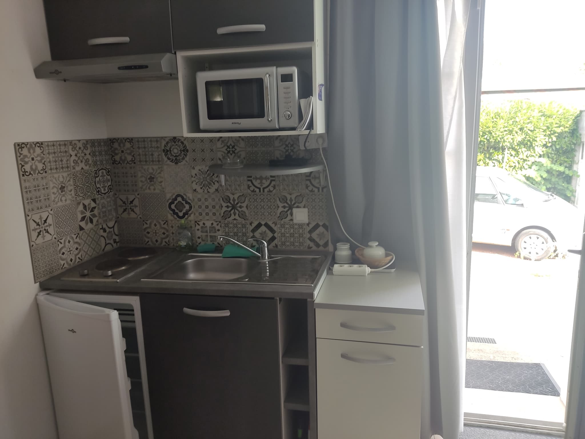 kitchenette