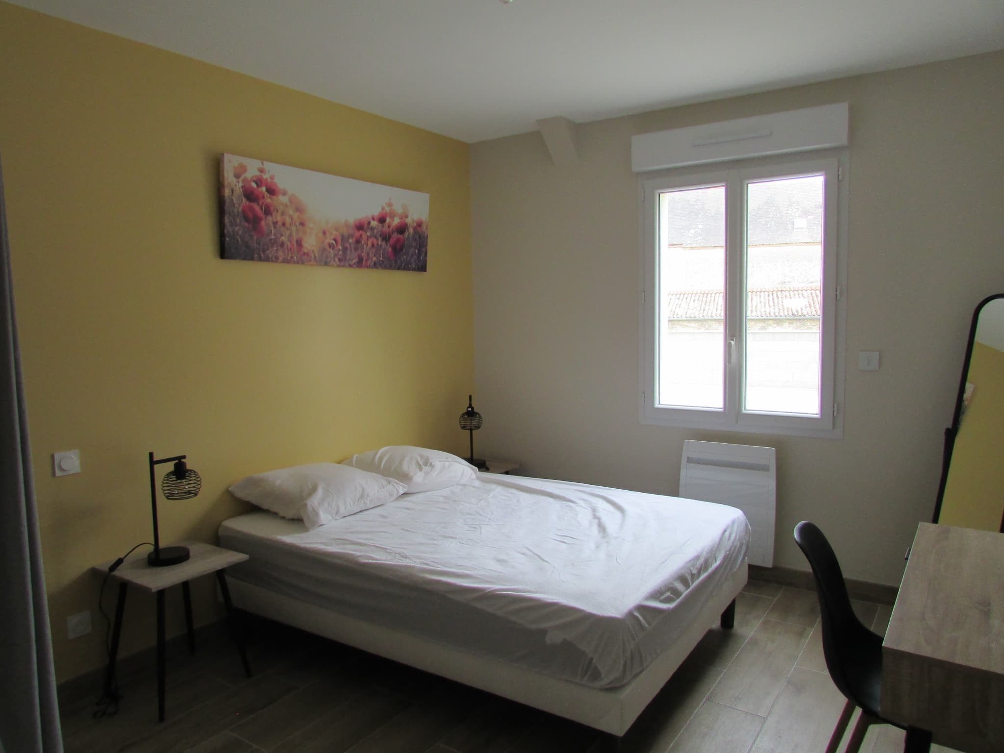La Maison du lac à Louin - La chambre 2