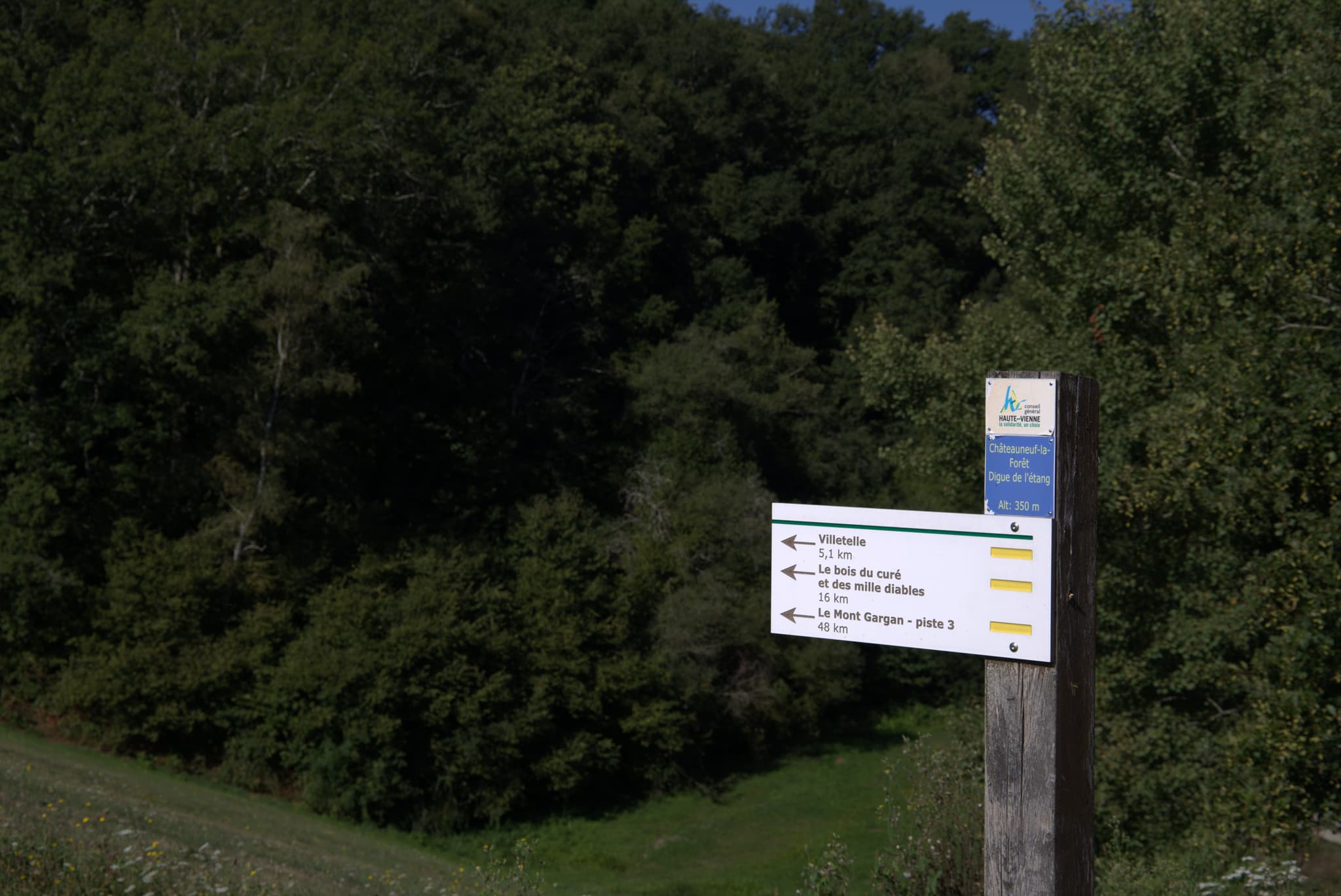 départ chemins de randonnées