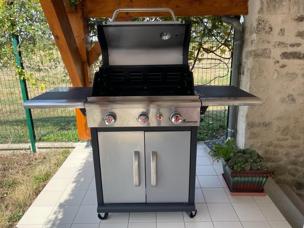 BARBECUE GITE MONTGOLFIERE