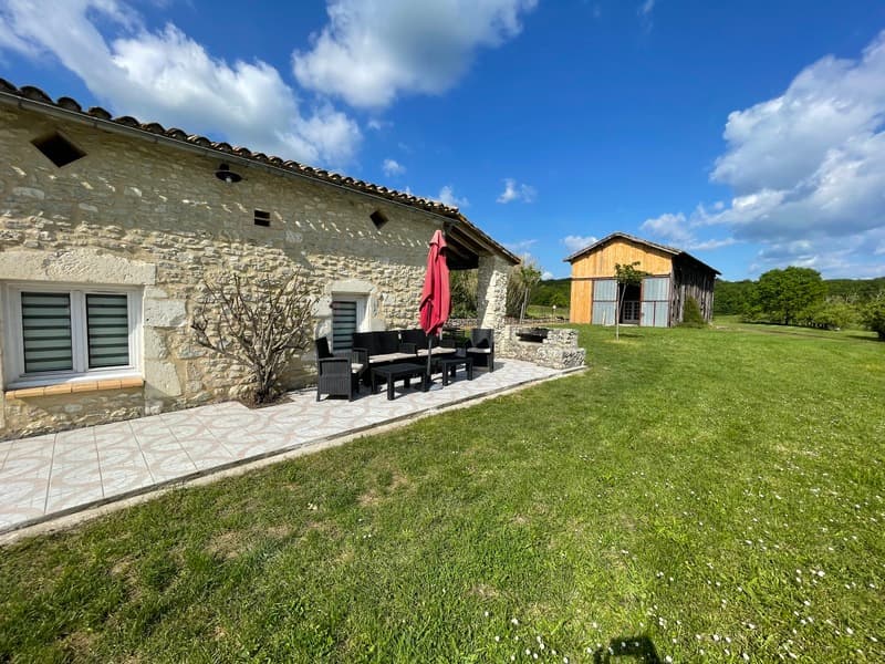 Les 4 Bastides (Ste Eutrope de Born) - Chai (2)
