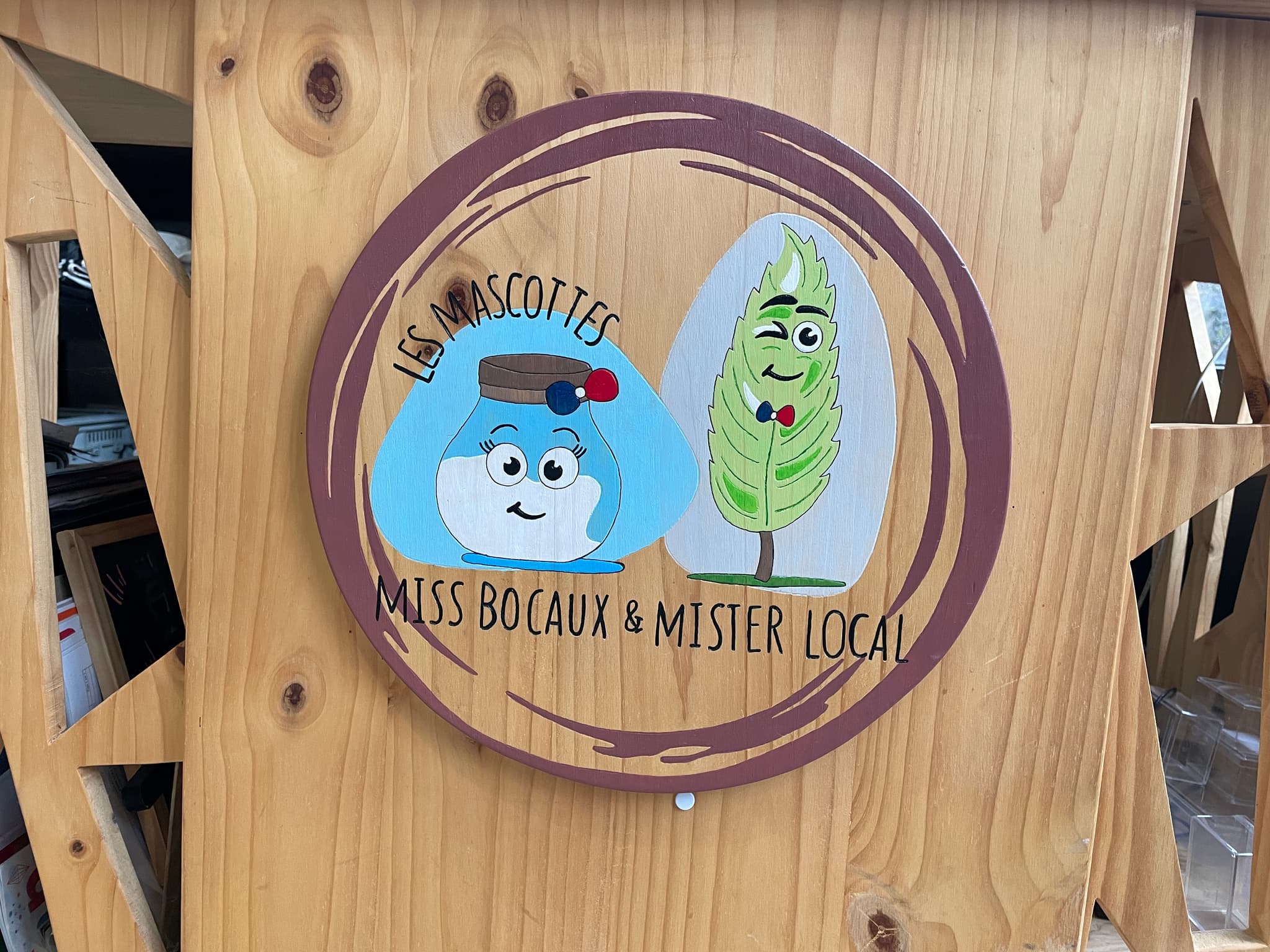 Miss Bocaux & Mister Local