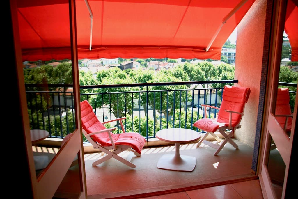 IMG-5092-Balcon-red