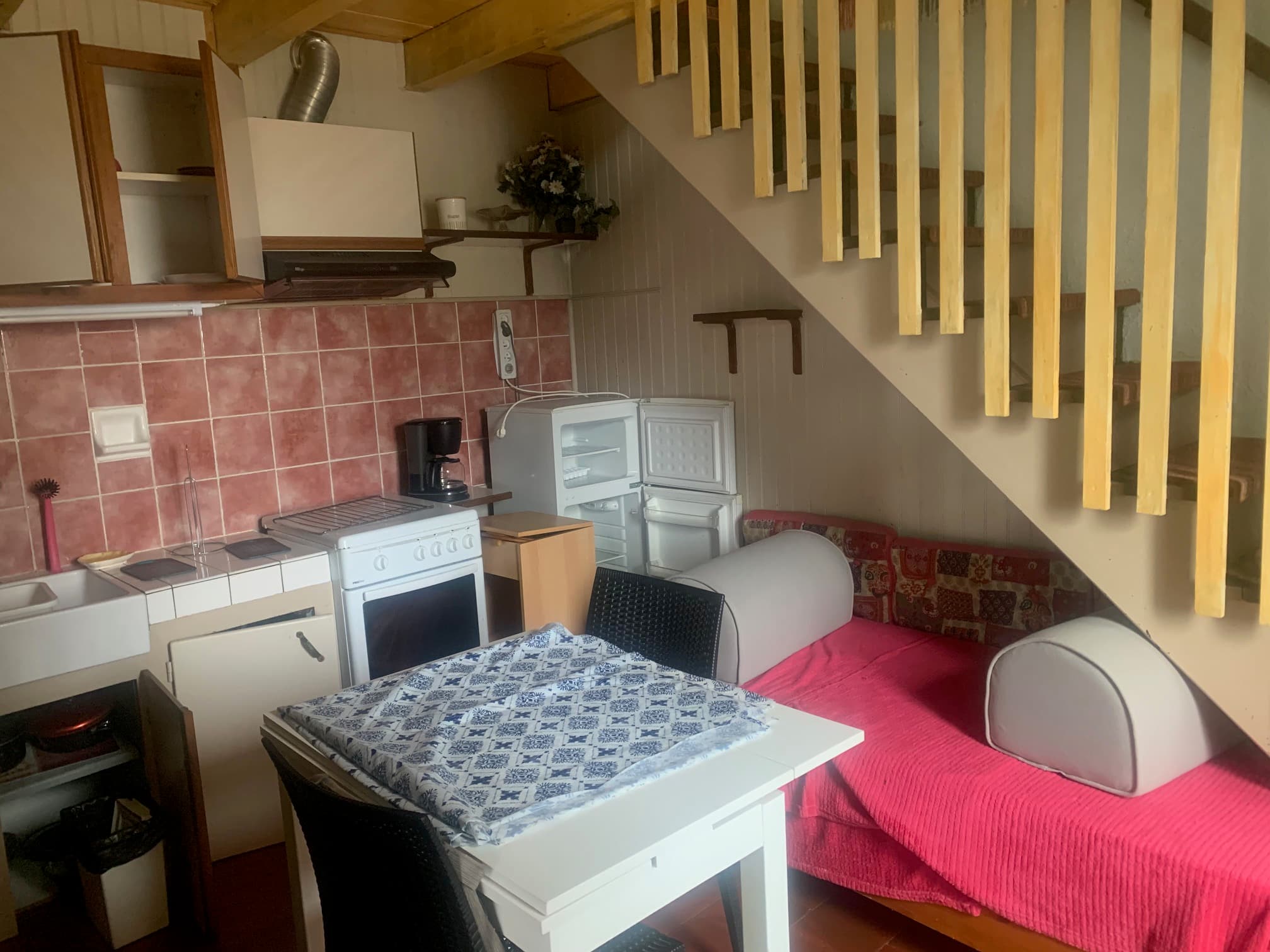 Pièce à vivre + cuisine