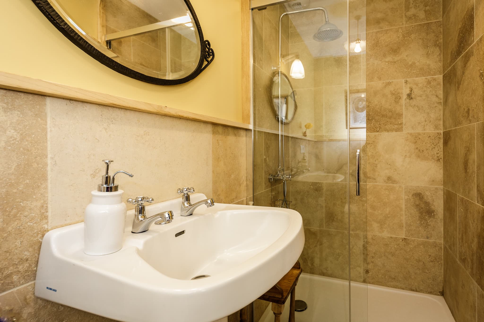 Lou Castel chambre 'Bleuet'
