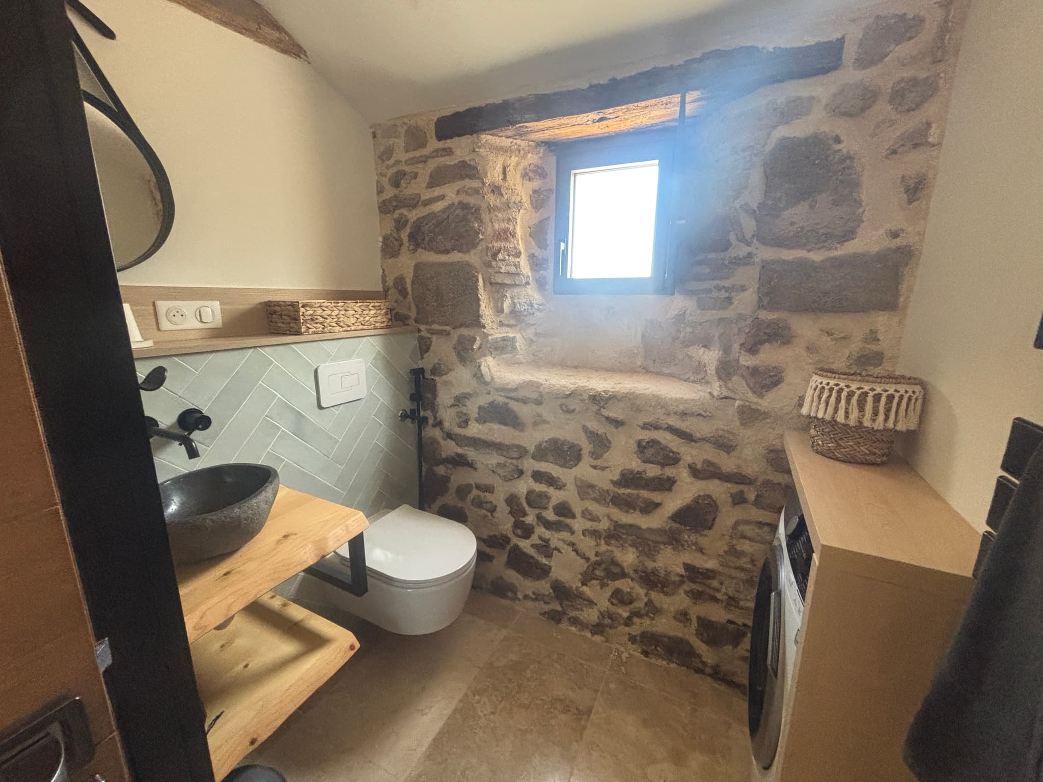 Salle d'eau 01