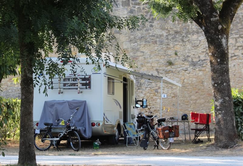 camping citadelle Blaye 800x600