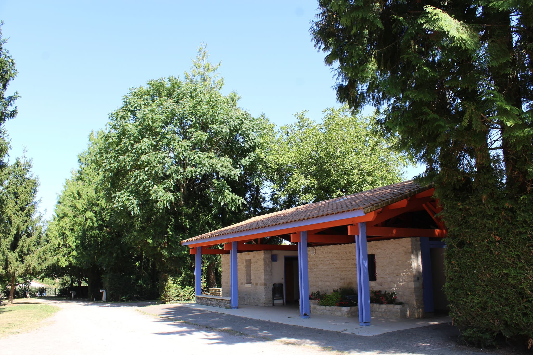 Coulonges - camping municipal 2.JPG_2