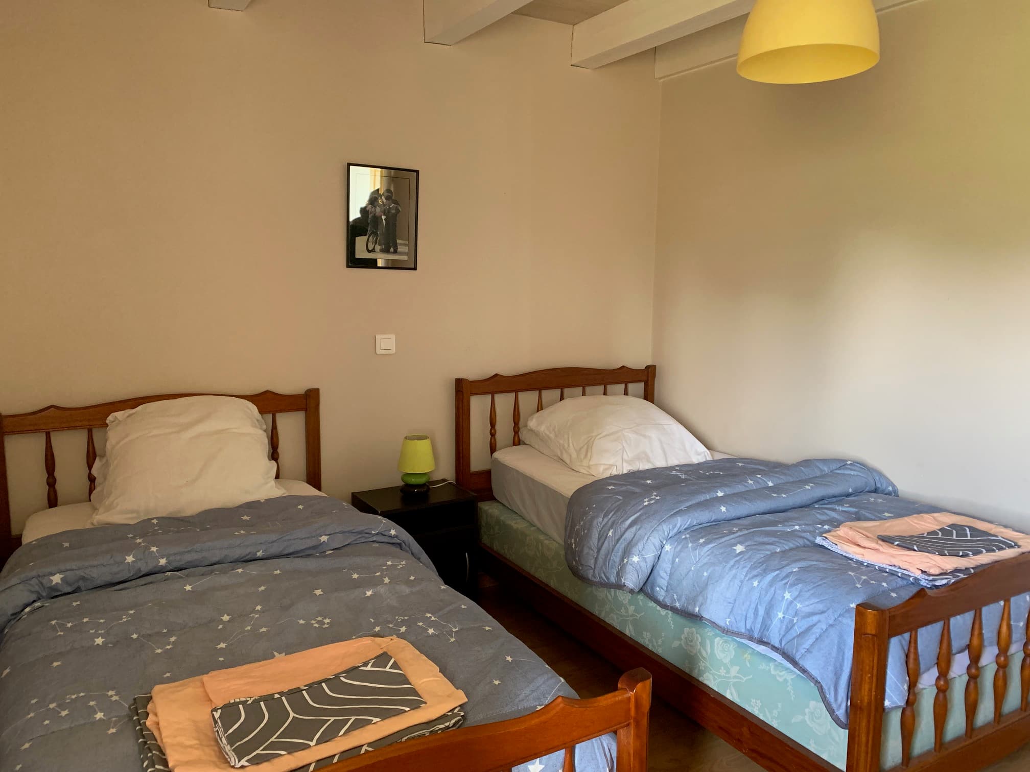 Chambre 2 lits 90