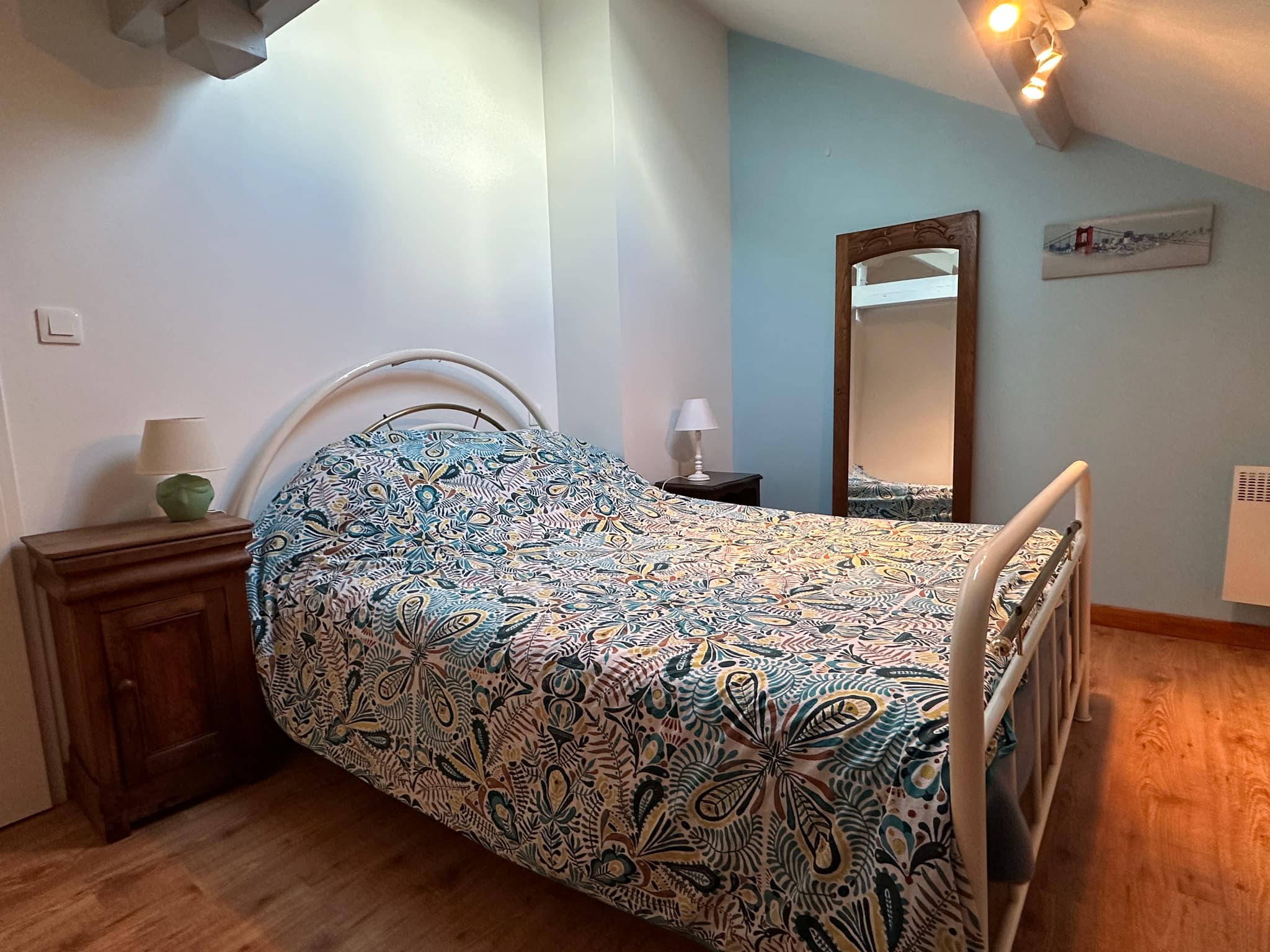 Chambre 1Le Grand Escouplet gite à Coudures dans les Landes avec Gites de France