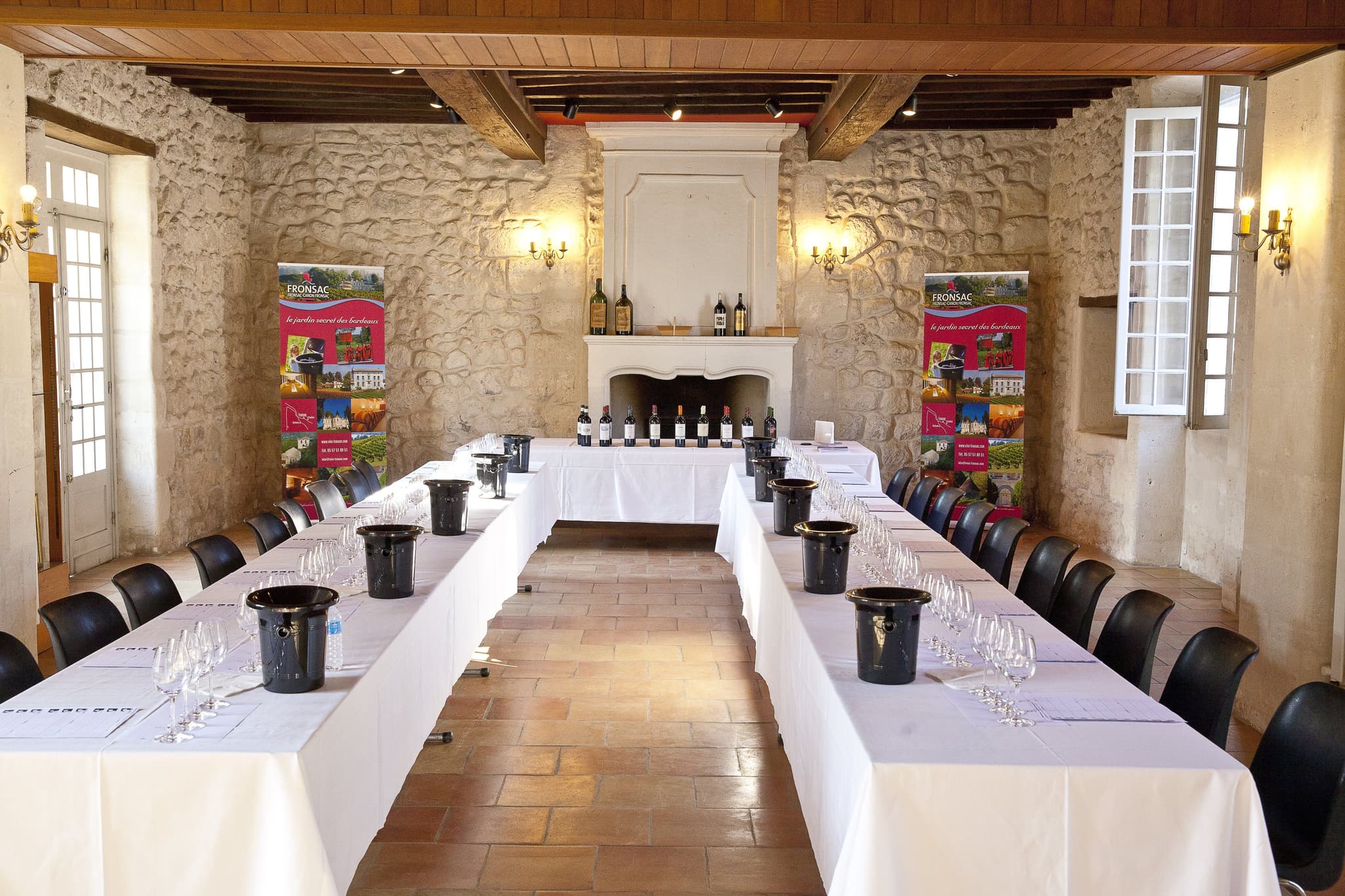 maisonde s vins fronsac- salle de dégustation