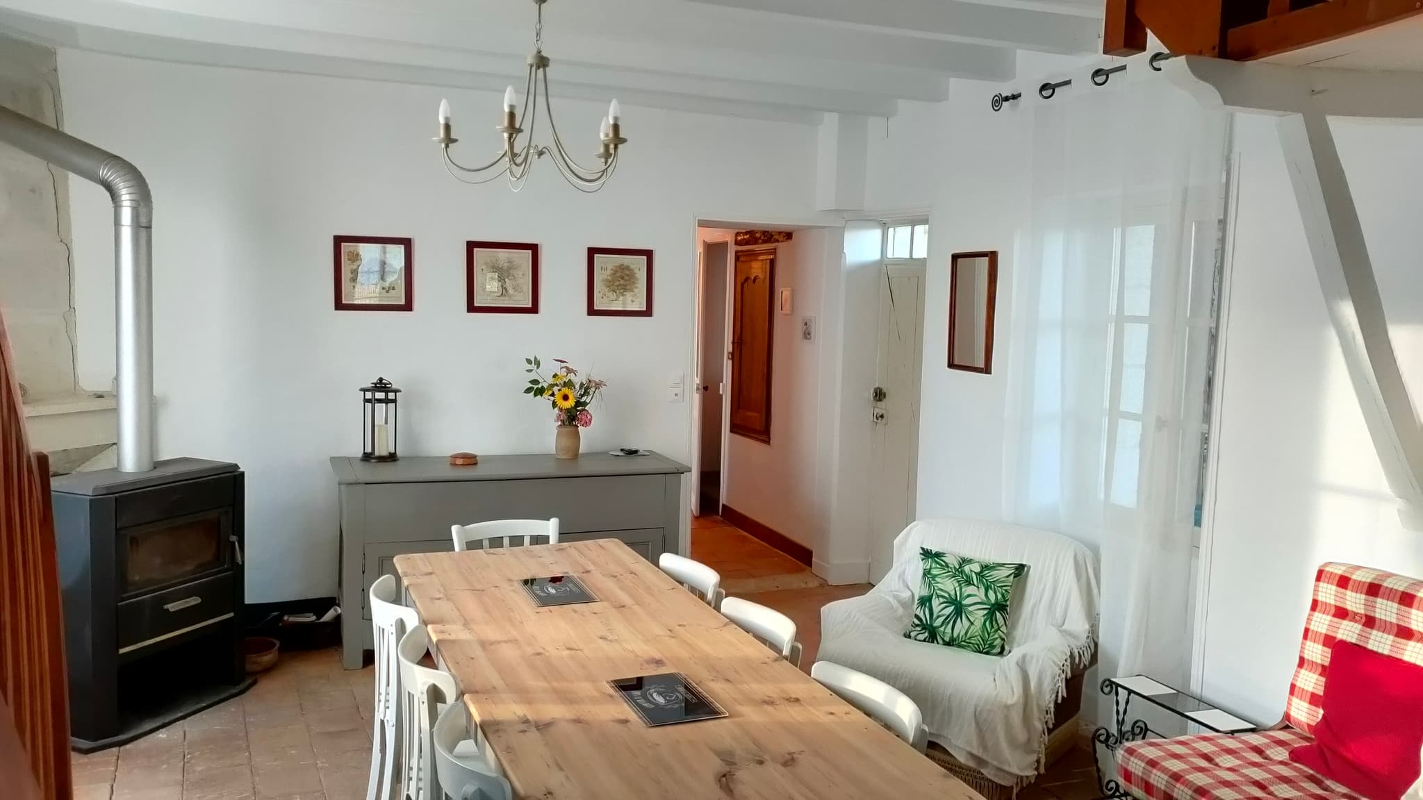 Maison du Coteau_Glénouze_2022- Salle à manger
