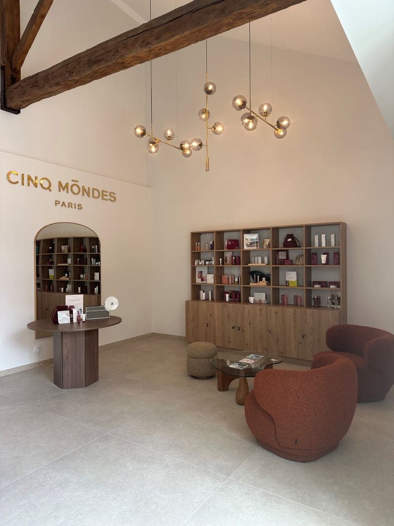 INTERIEUR