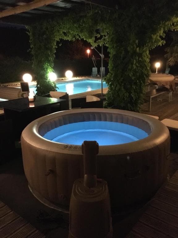 Jaccuzi