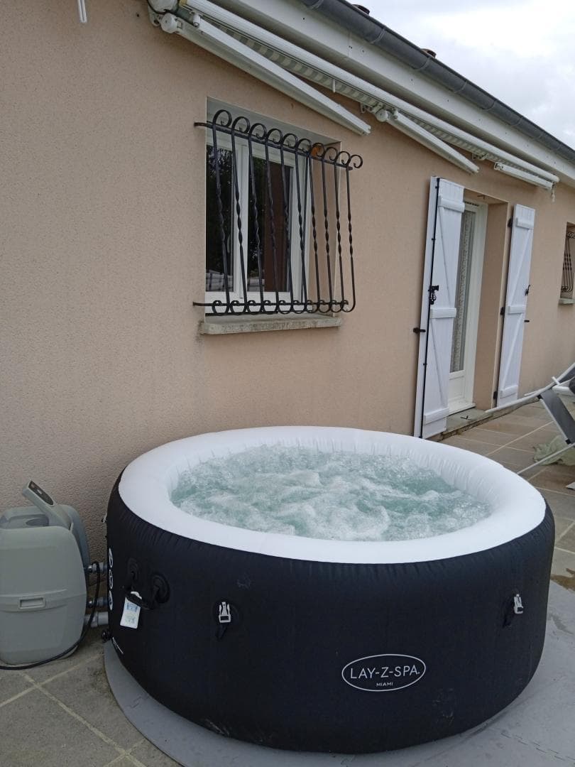 Jacuzzy