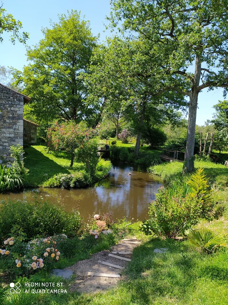 Meuble tourisme gite Le Vauroux LARMAZ St martin sanzay Thouarsais Deux Sevres