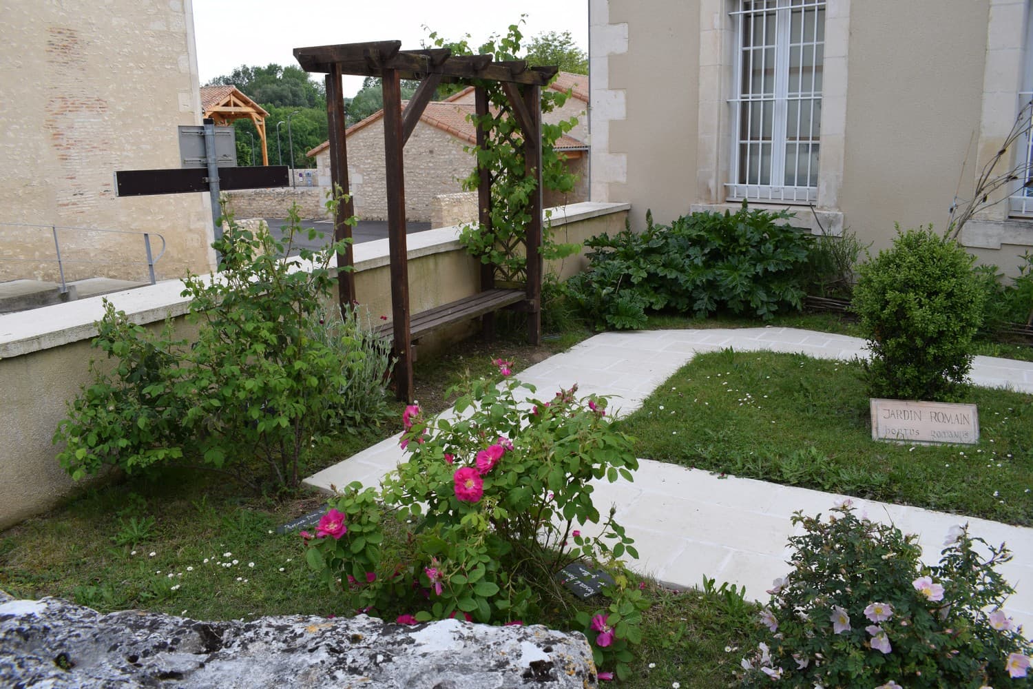 Jardin romain du musée de Civaux