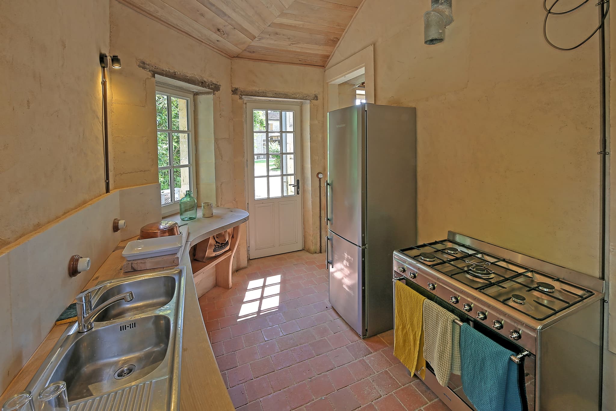 Kitchen 4