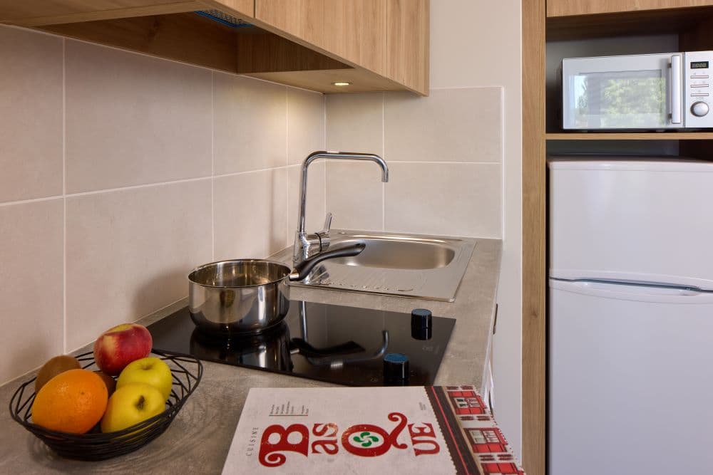 Kitchenette _1