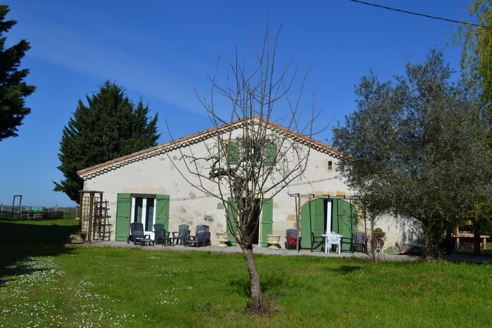 L'Hoste_01