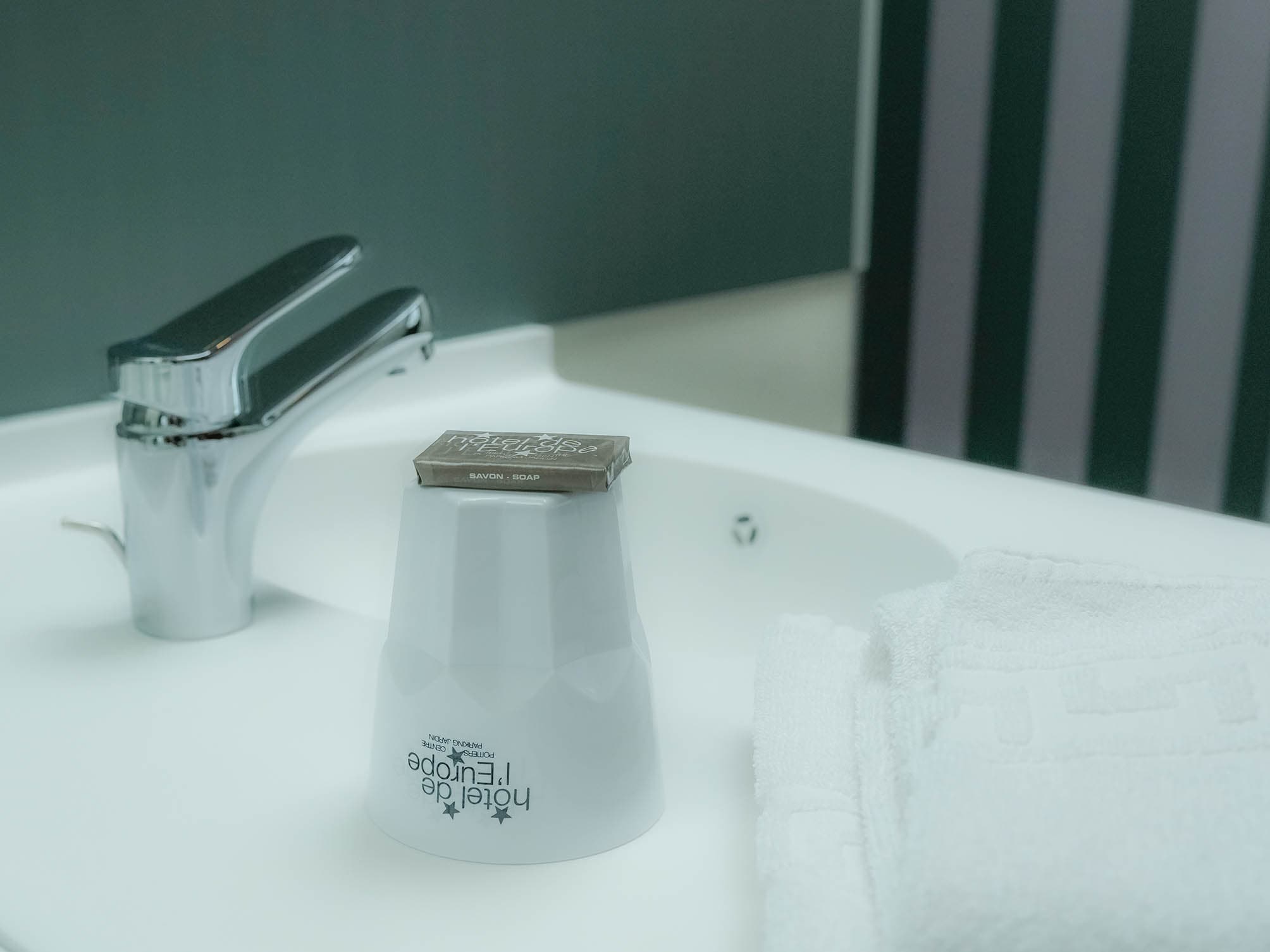 Hôtel de l'Europe_4_salledebain