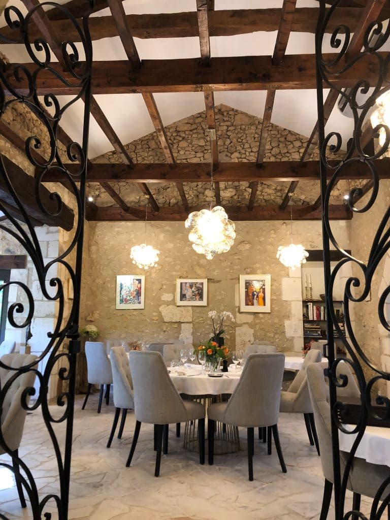 LA LIBERTIE 1. salle a manger