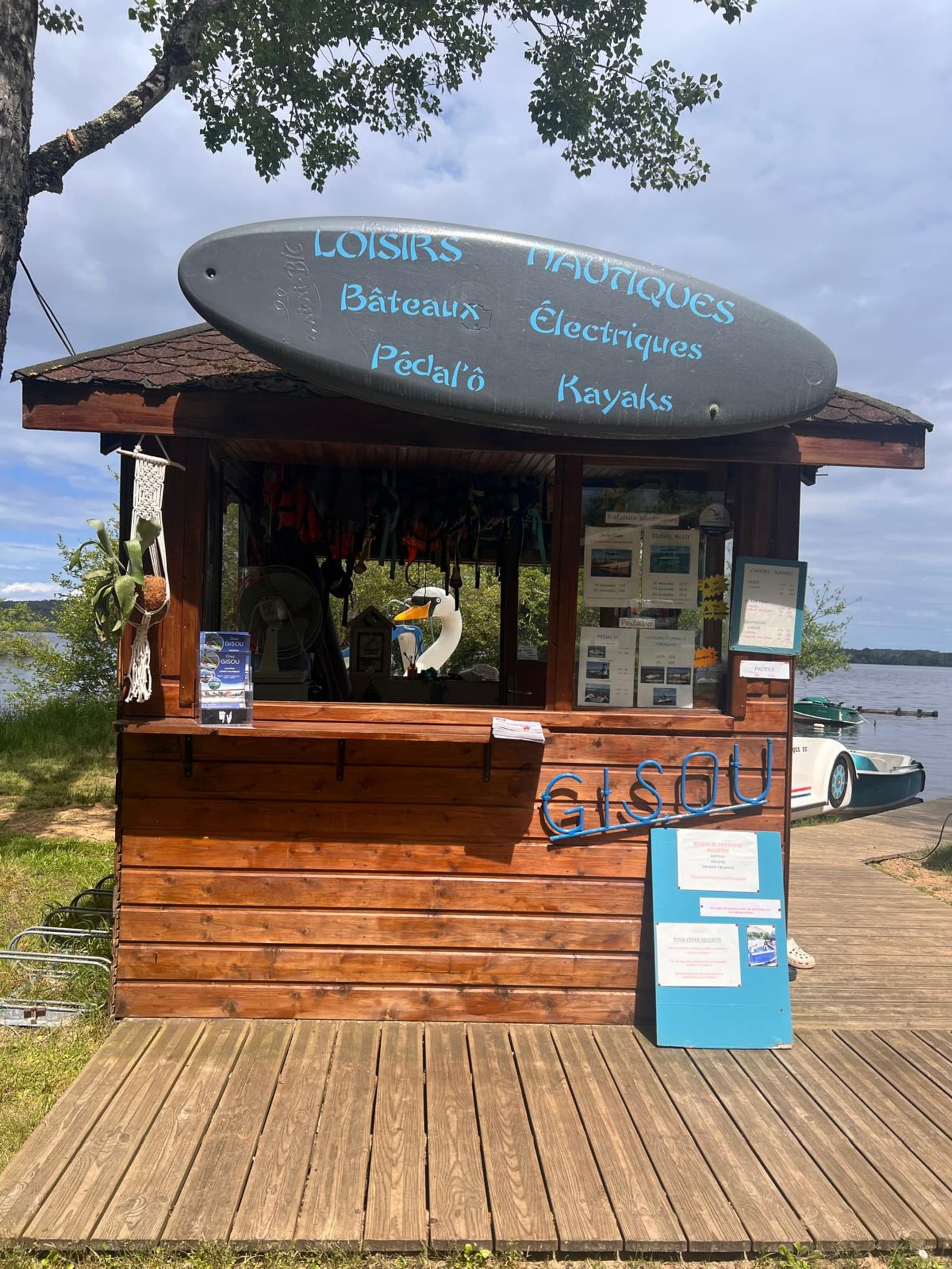 LEON_Chez Gisou_Cabane