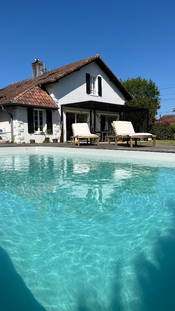 LIT-Sukha-maison piscine