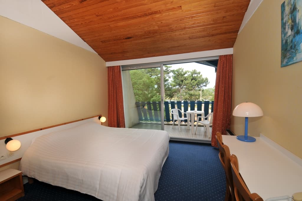 Lacotel chambre 2014 HOSSEGOR