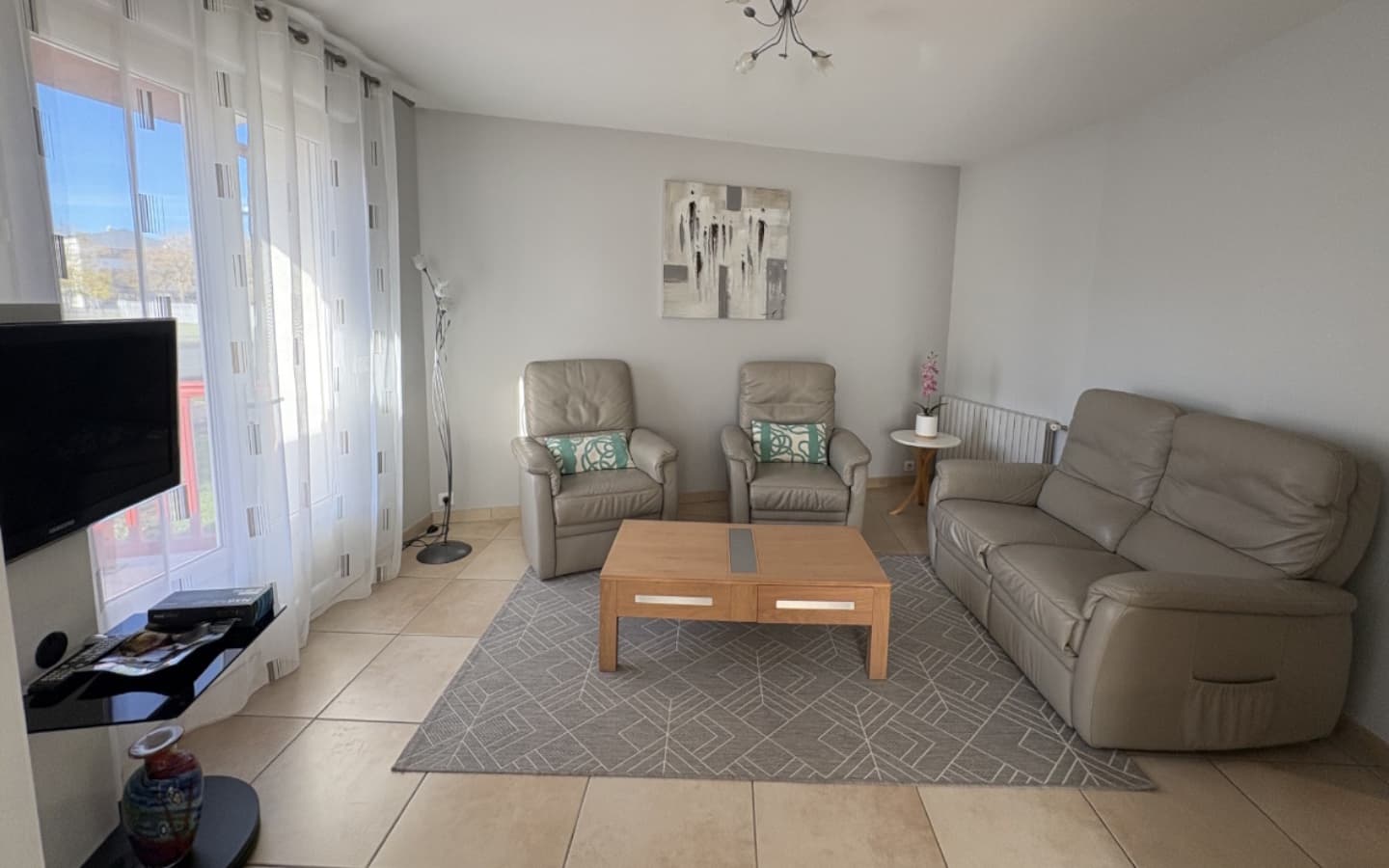 Lasai salon-1440x900