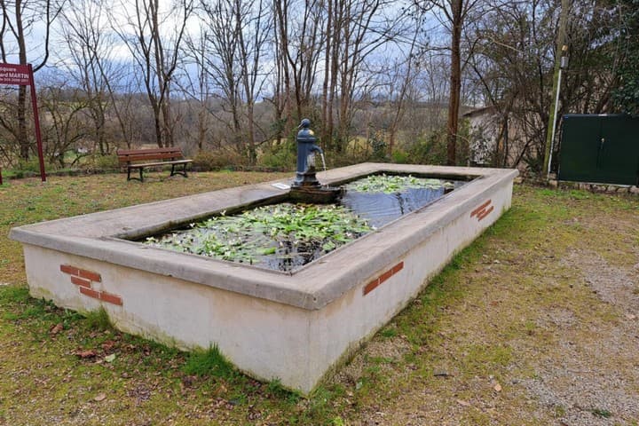 Lavoir Fontaine Paul Dat