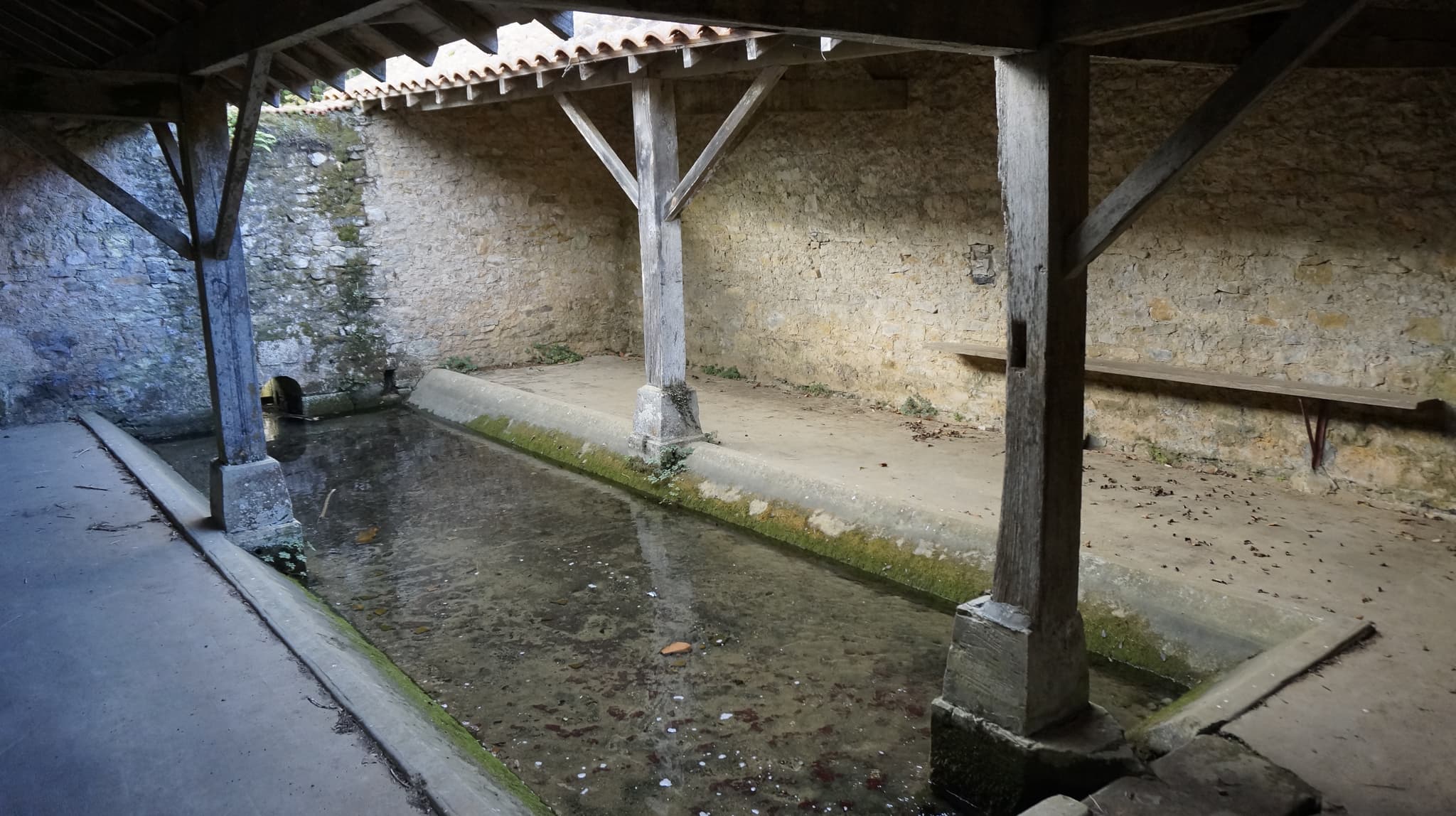 Lavoir-de-la-Grande-Fontaine-2