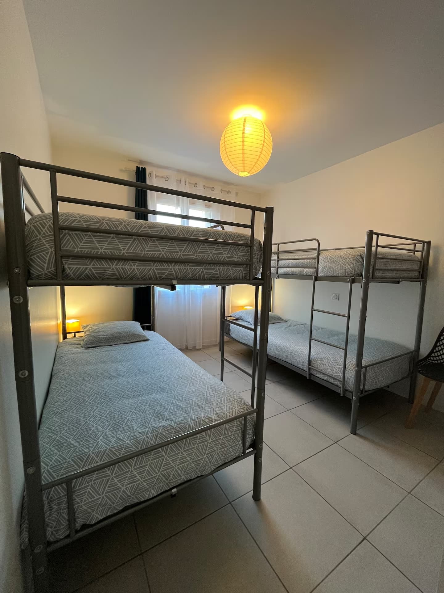 Le-Coquelicot-Chambre-dortoir-2