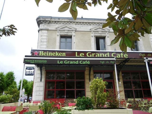 Le Grand Café 3- Casteljaloux