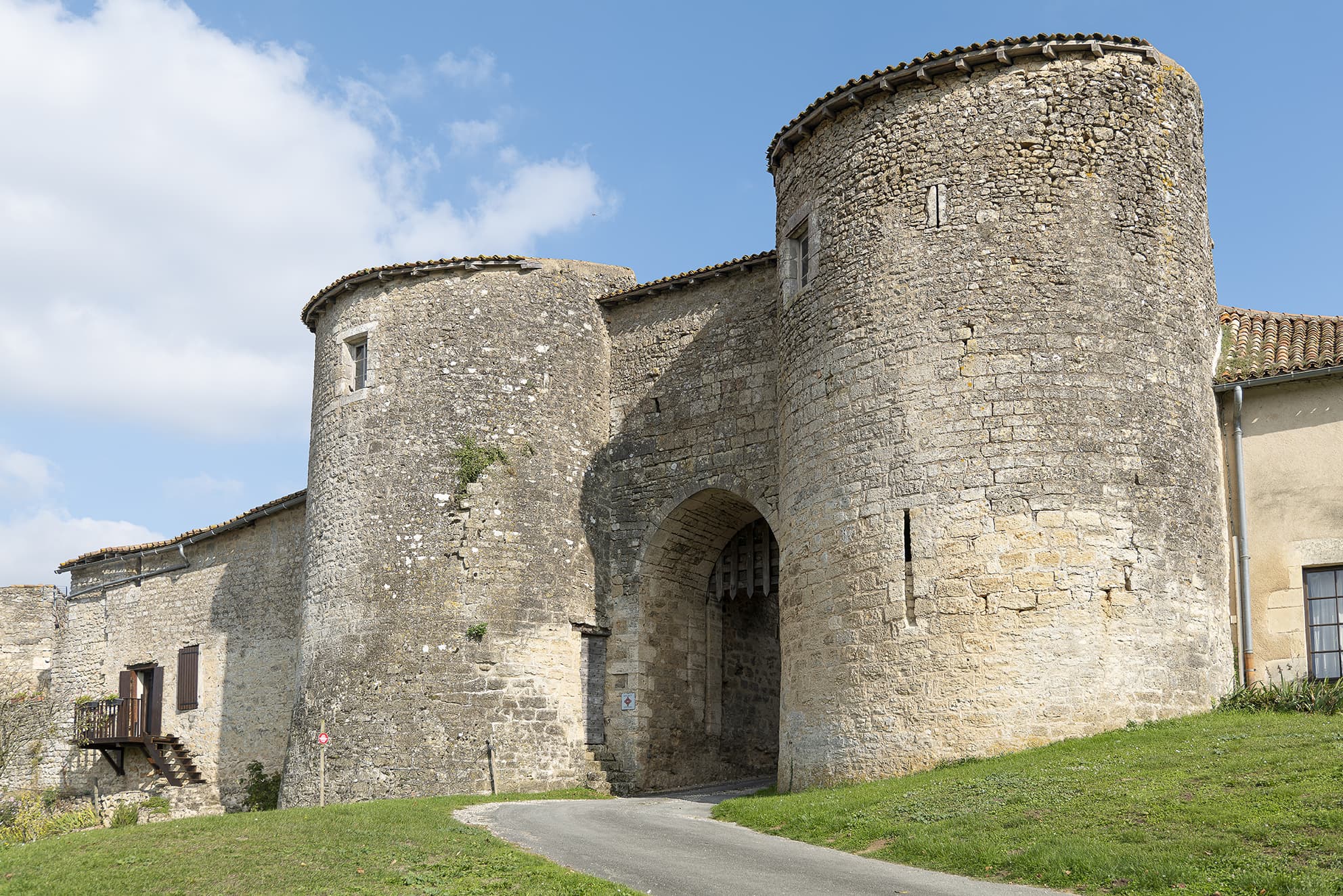 Le_Site_Castral-Agence_Zebrelle_Thomas_JELINEK-4269