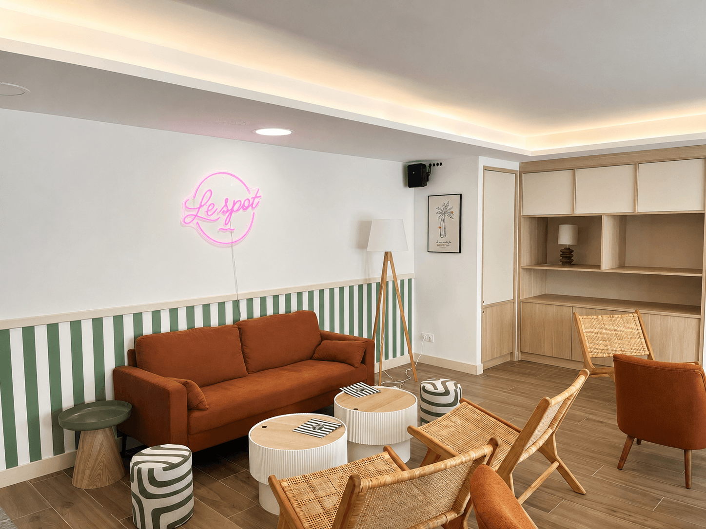 Le Spot 9