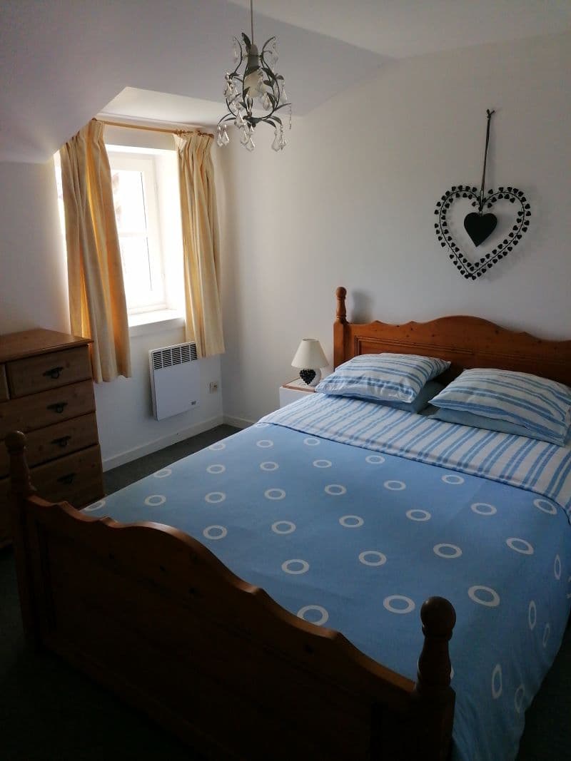 Le Tournesol Double Bedroom