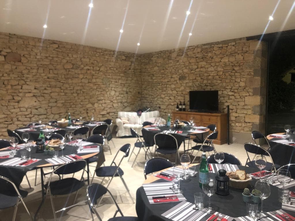 Le-domaine-des-crouquets-salle-restaurant-reception-4