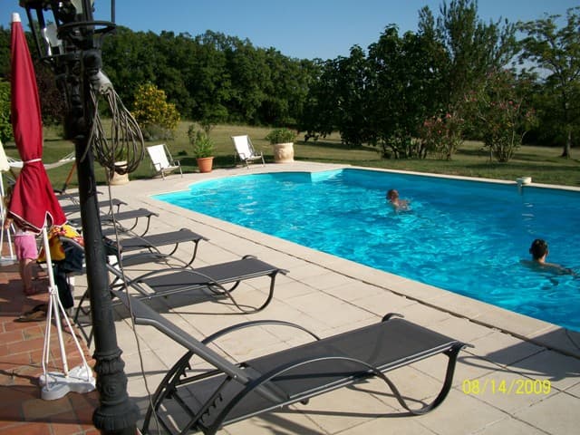 Le pré joli- piscine