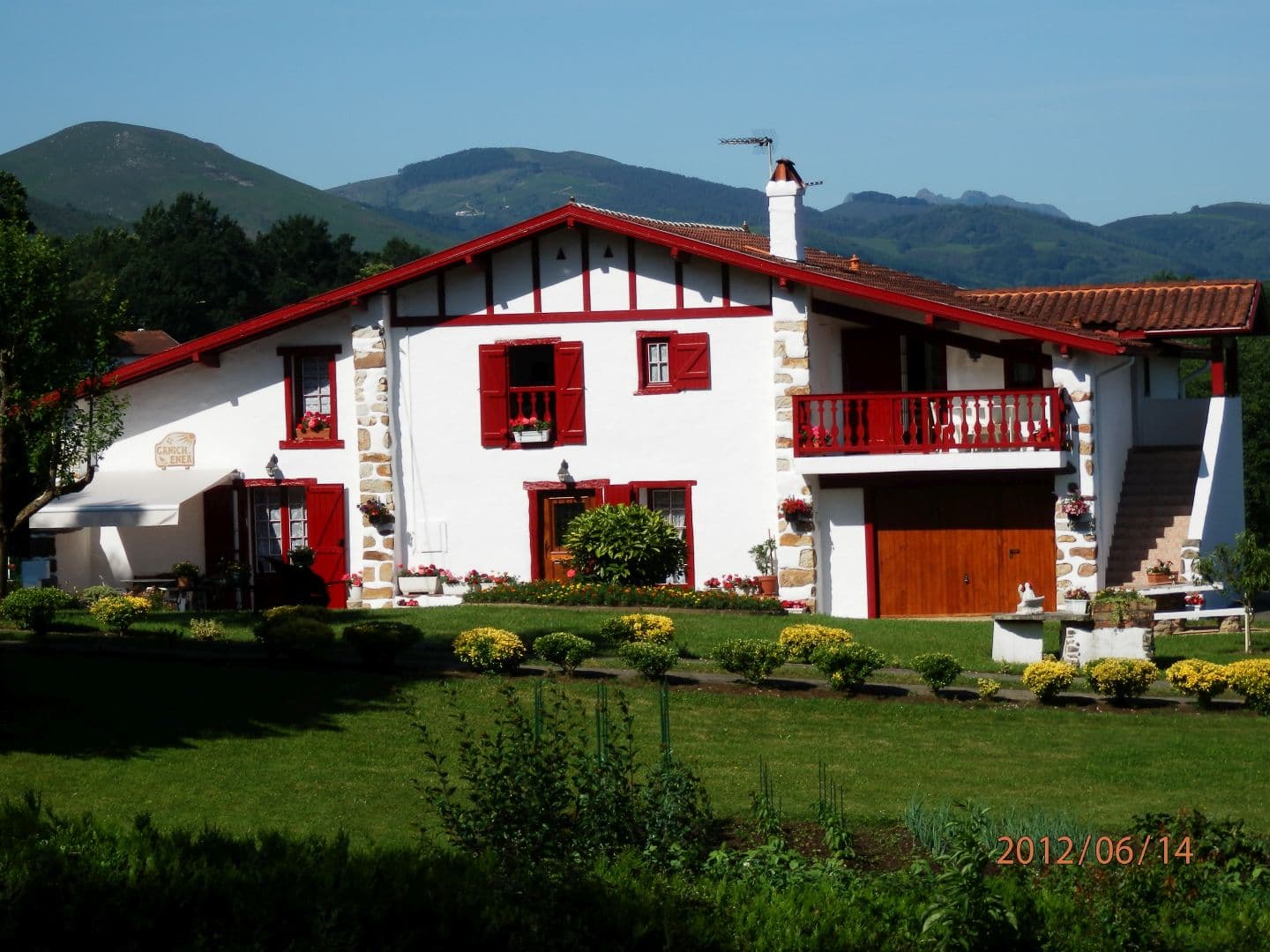 Façade