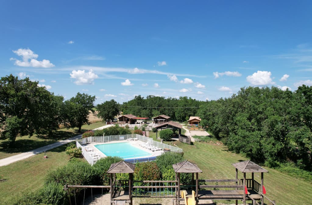 Leschaletsdedordogne03
