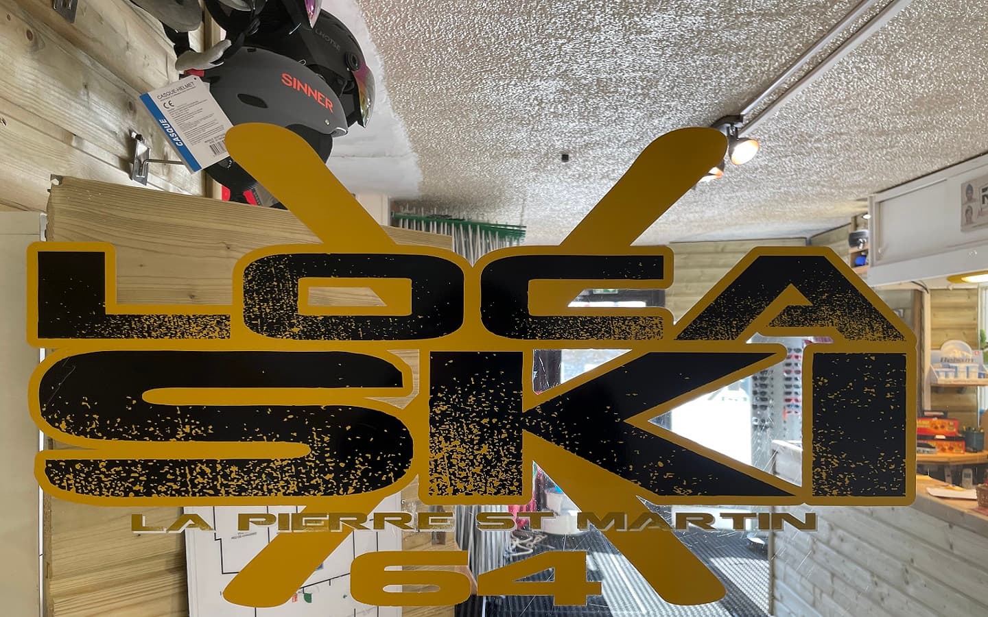 Magasin Loca ski à La Pierre Saint-Martin