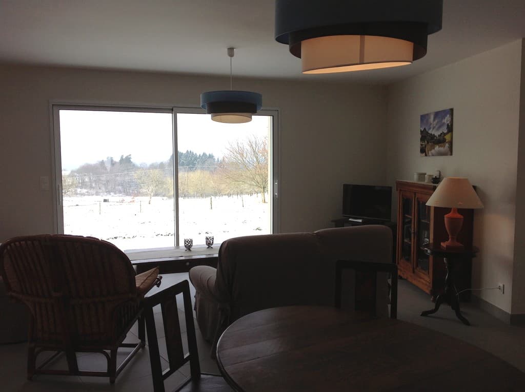 LocationLaChabanarFAVEDE-Aubazine_vueSalon2_8